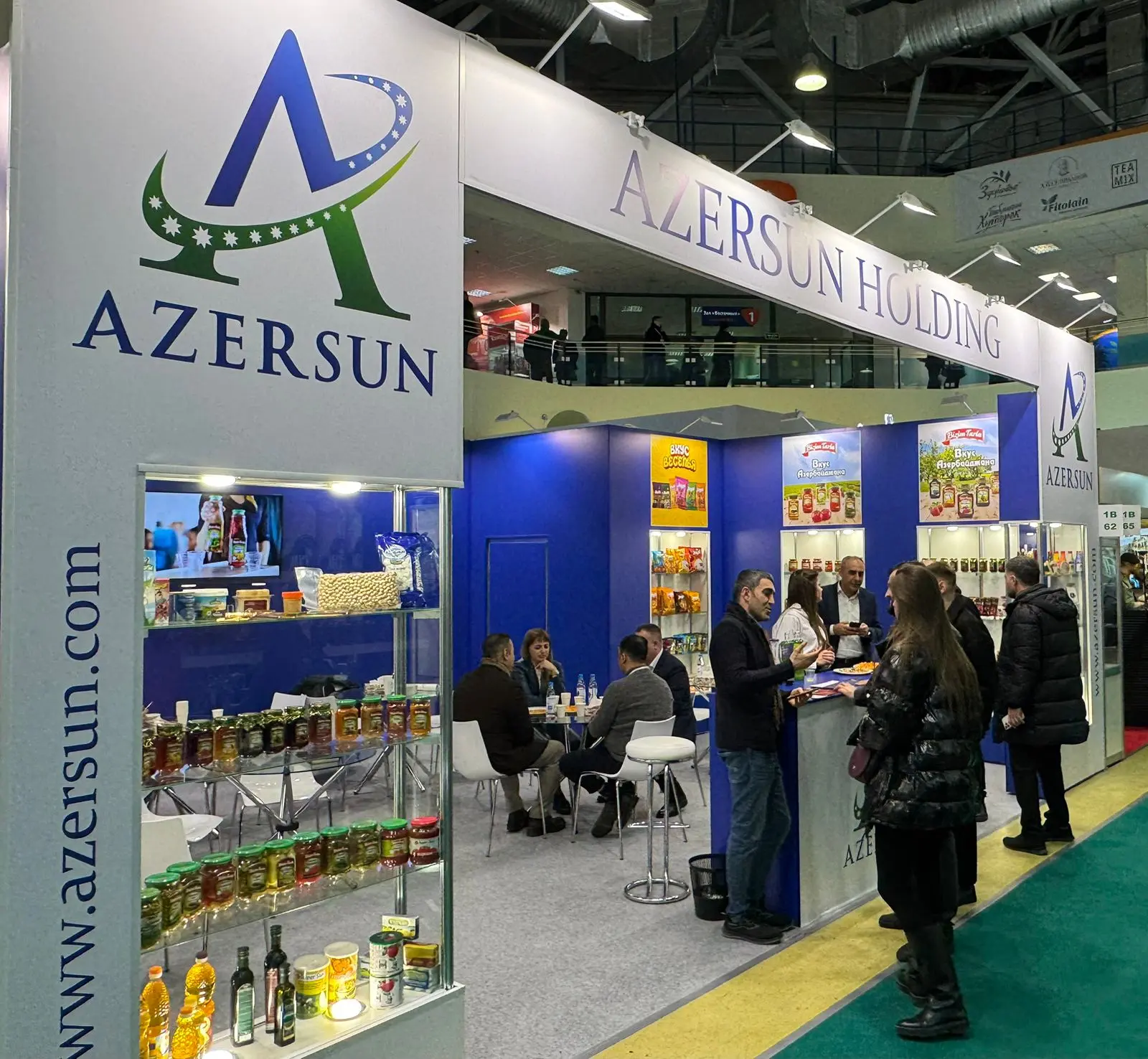 Azersun-Holdinq-ve-Mors-Trading-ProdEkspo-2025-Sergisinde-Ugurla-Temsil-Olundu